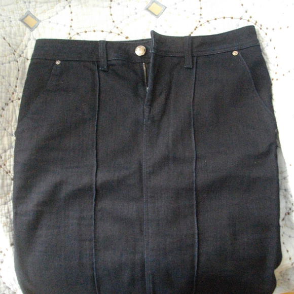 Skirt Burberry size 8us - Picture 2 of 6